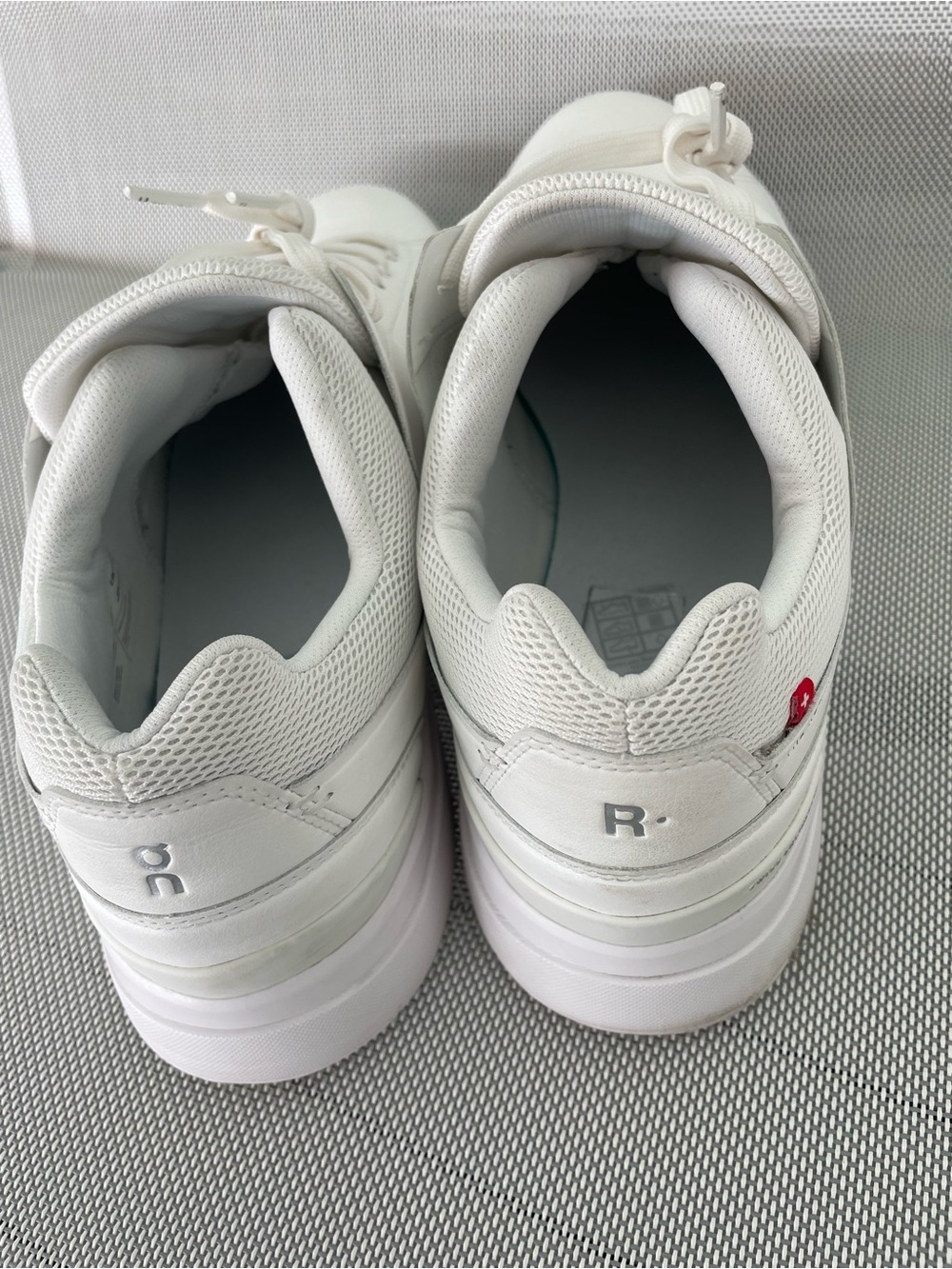 ON CLOUD THE ROGER ADVANTAGE
SHOES Size 14 White - Picture 14 of 14